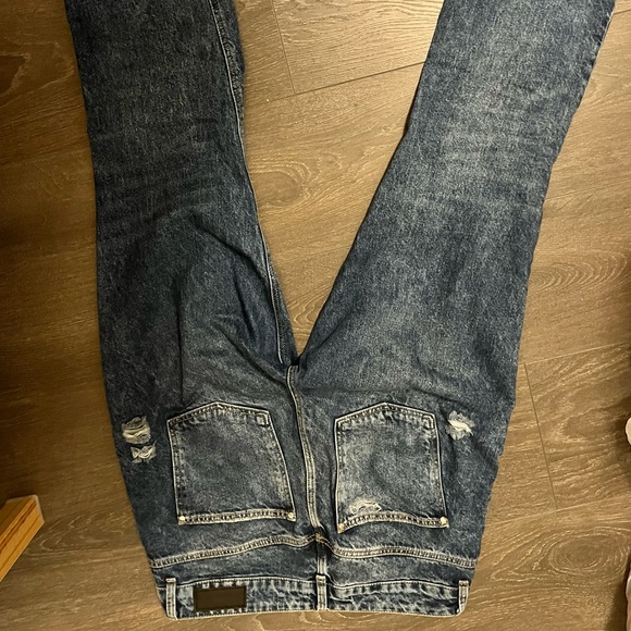 3/25$-Zara jeans - Picture 3 of 5